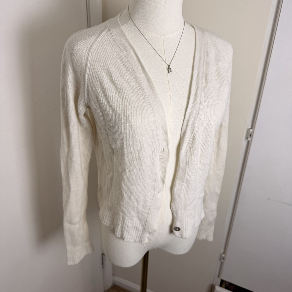 Vince Cardigan Sweater Womens Medium White 100% Cashmere V Neck